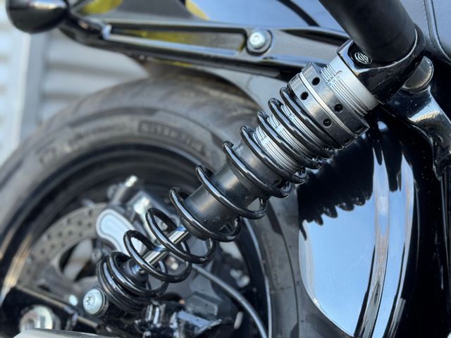 harley-davidson - street-bob-fxdb