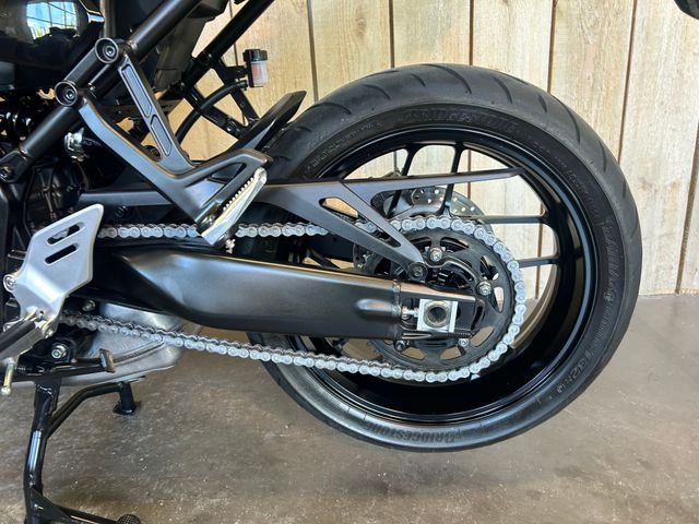 yamaha - tracer-9
