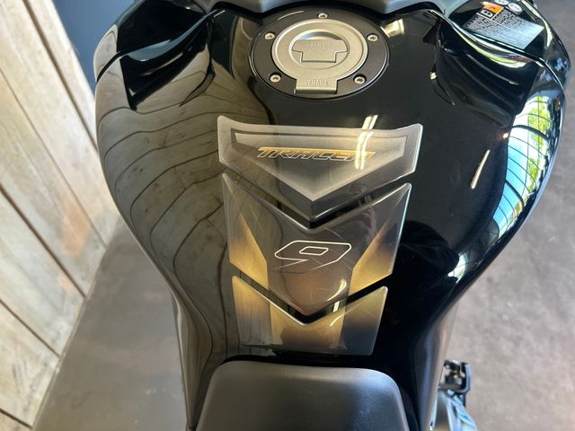 yamaha - tracer-9