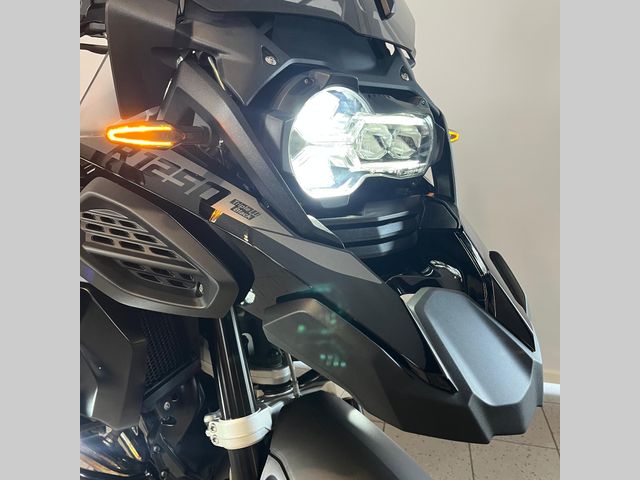 bmw - r-1250-gs-adventure