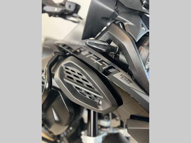 bmw - r-1250-gs-adventure