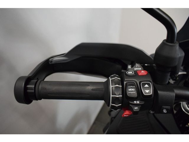 bmw - r-1300-gs-adventure