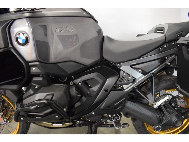 bmw - r-1300-gs-adventure