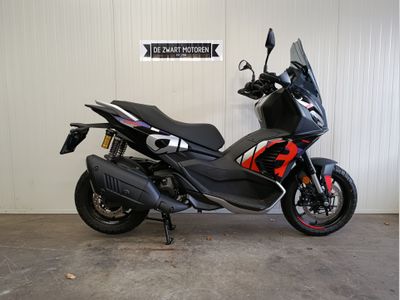 APRILIA SR GT 400 – foto 2
