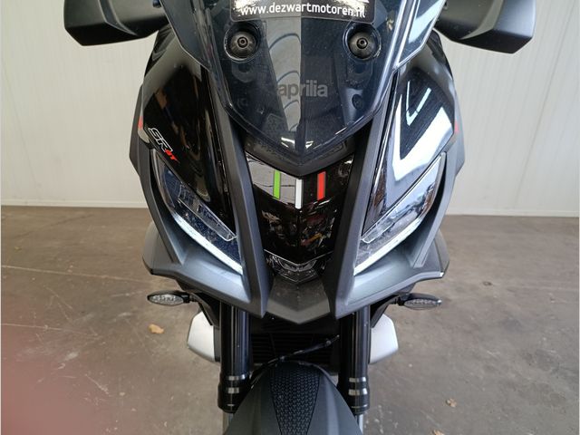 aprilia - sr-gt-400