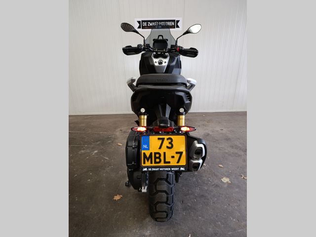 aprilia - sr-gt-400
