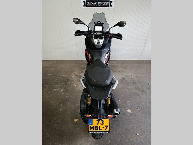 aprilia - sr-gt-400
