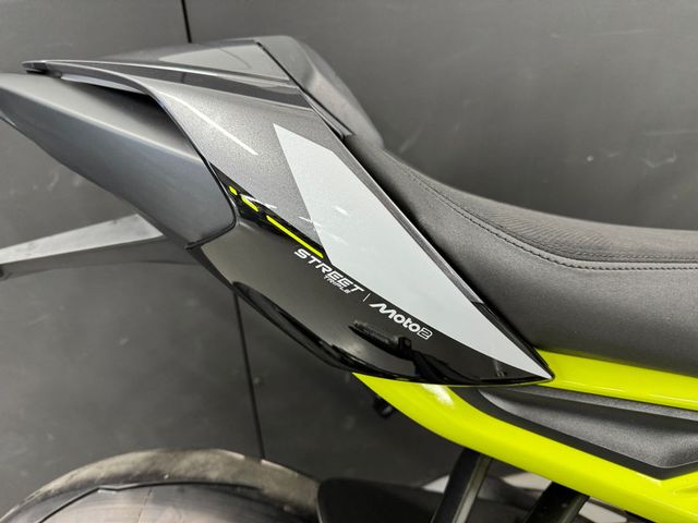 triumph - street-triple-moto2-edition