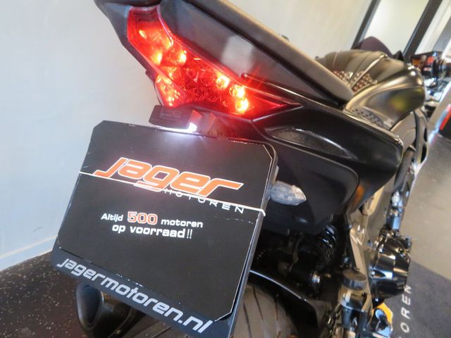kawasaki - z1000-abs