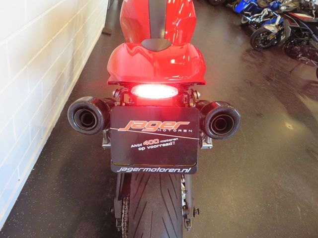 ducati - monster-696