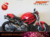 DUCATI MONSTER 696