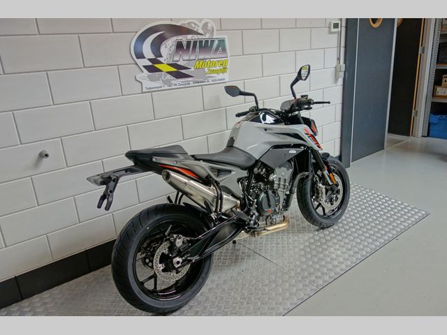 ktm - 790-duke