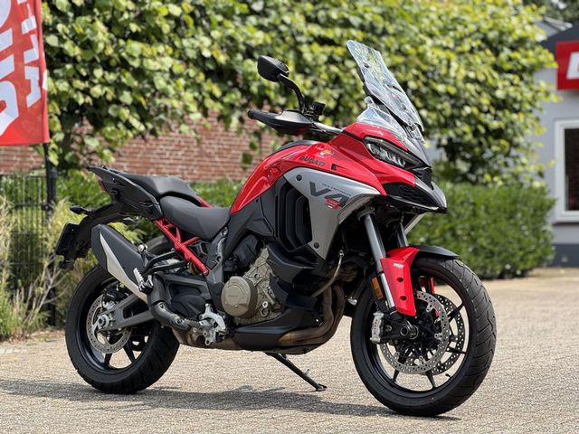 ducati - multistrada-v4-s