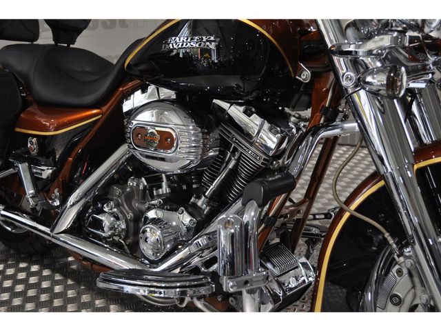 harley-davidson - road-king-screamin-eagle-flhrse