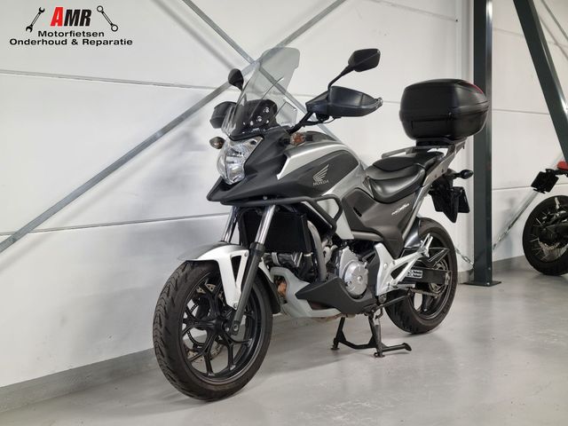 honda - nc-700-x-dct