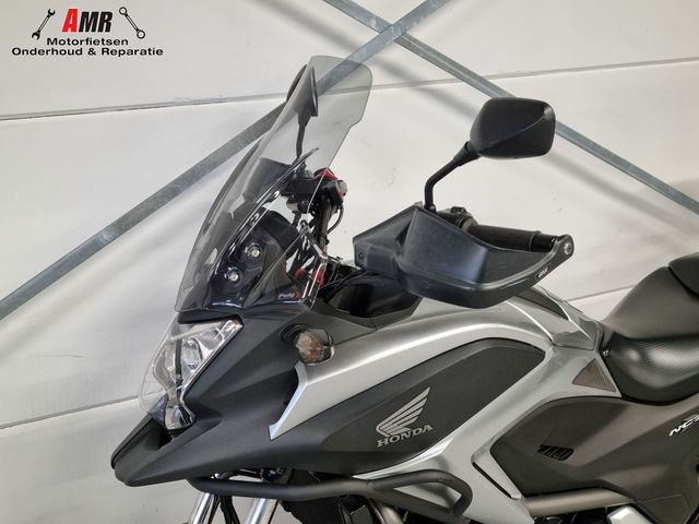 honda - nc-700-x-dct