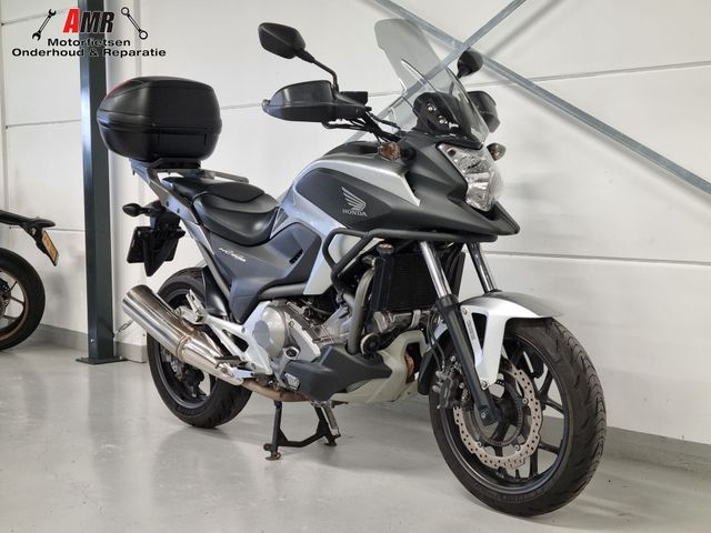 honda - nc-700-x-dct