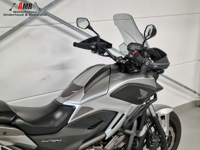 honda - nc-700-x-dct