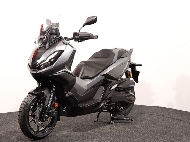 honda - adv-350