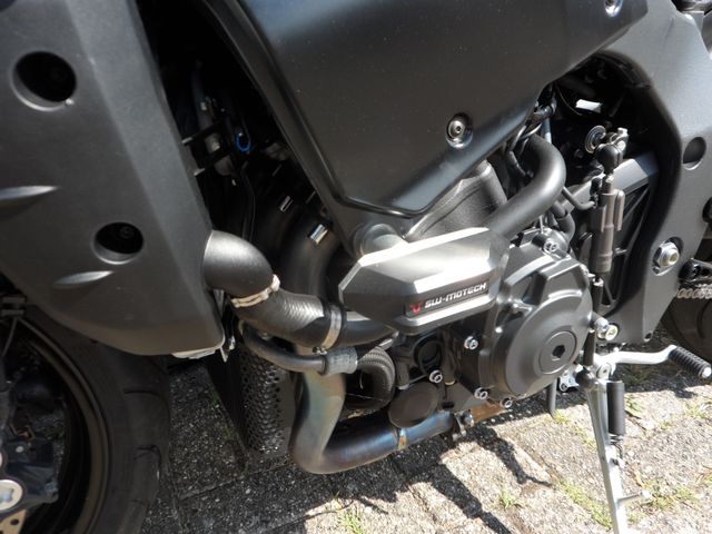 yamaha - mt-10