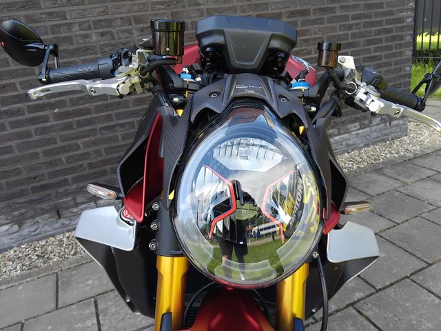 mv-agusta - brutale-1000-oro