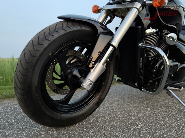 suzuki - intruder-m-800