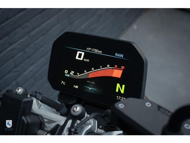 bmw - r-1300-r