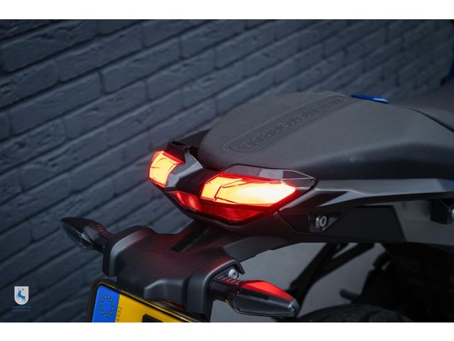 bmw - r-1300-r