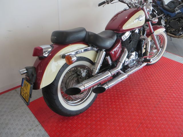 honda - vt-1100-c2-shadow