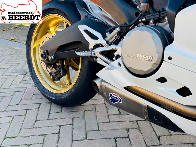 ducati - 899-panigale
