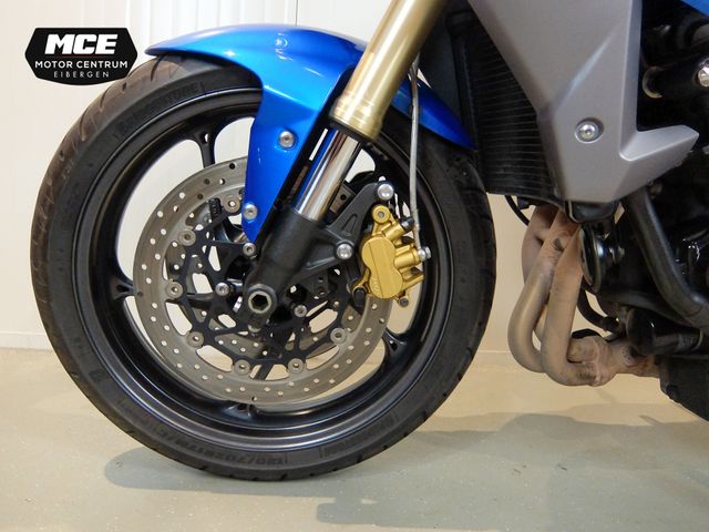 triumph - street-triple