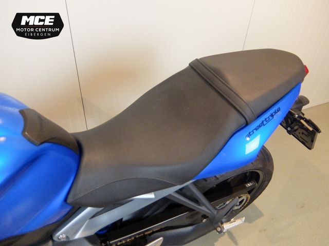 triumph - street-triple