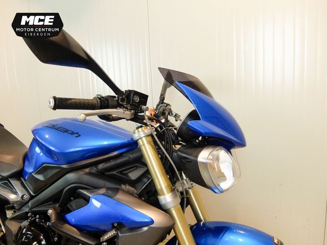 triumph - street-triple