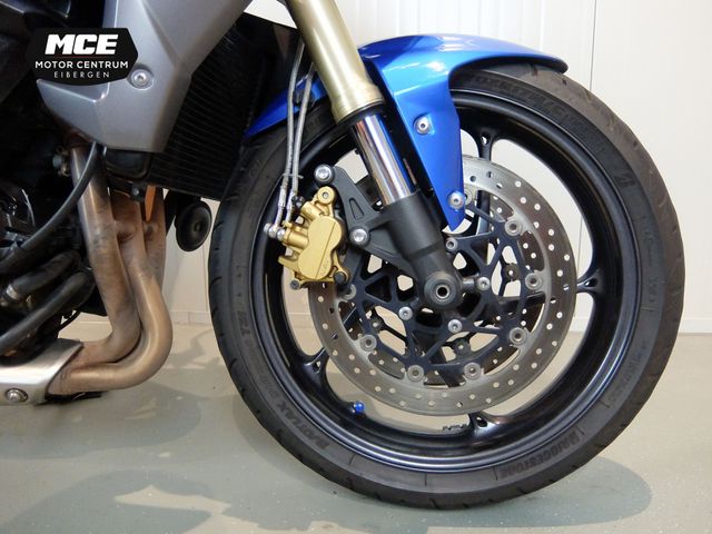 triumph - street-triple