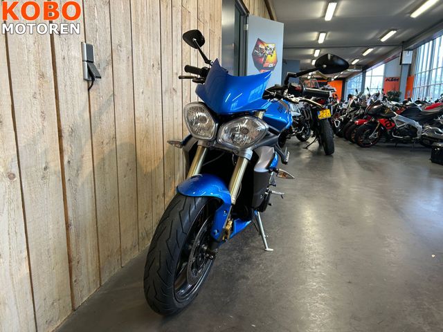 triumph - street-triple
