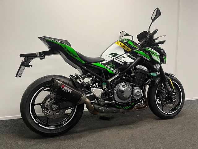 kawasaki - z900