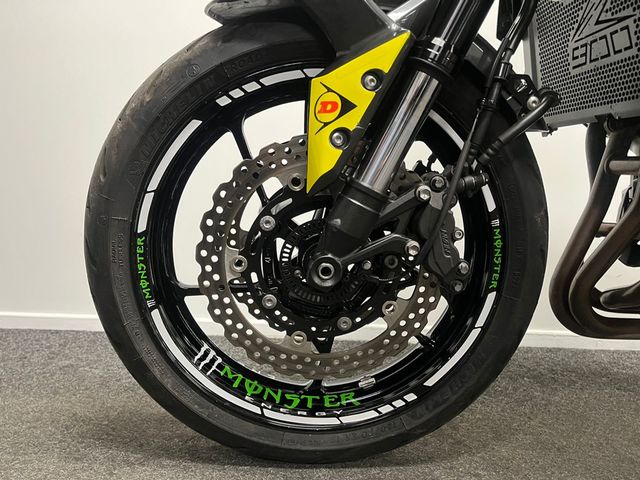 kawasaki - z900