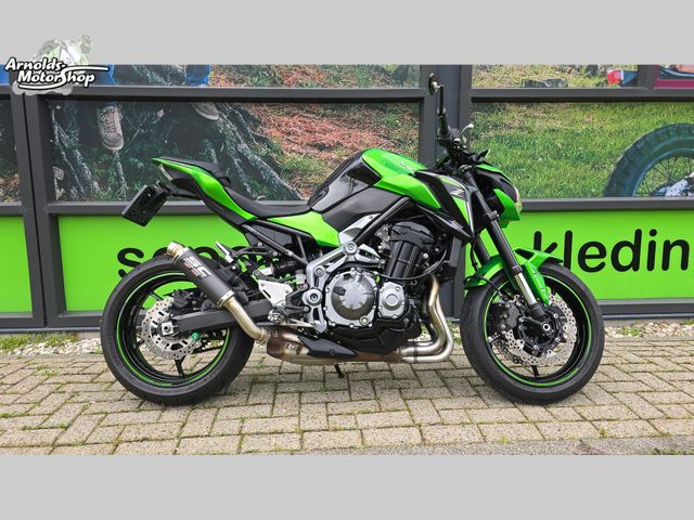 kawasaki - z900