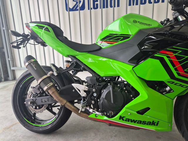 kawasaki - ninja-400