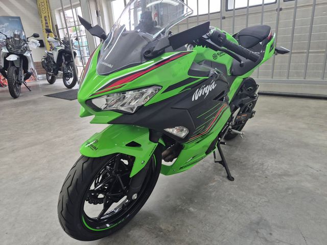 kawasaki - ninja-400