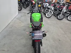Kawasaki Ninja 400 2023 occasion – foto 16 van 23