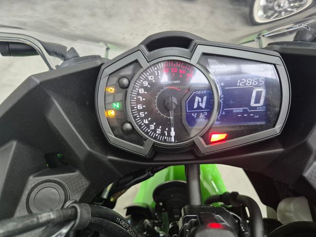 kawasaki - ninja-400