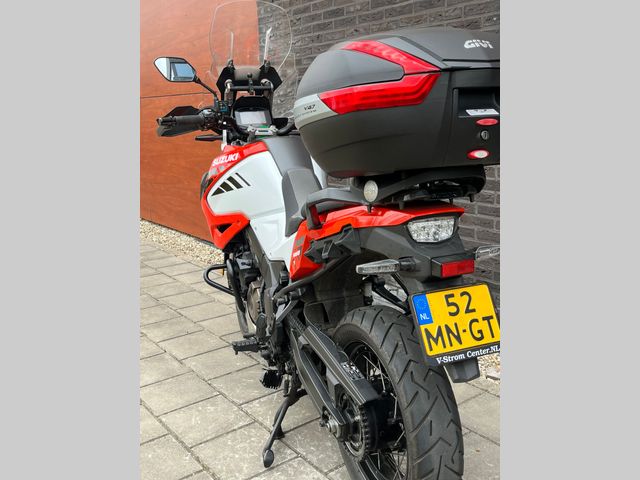 suzuki - v-strom-1050-xta