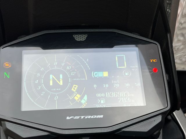 suzuki - v-strom-1050-xta