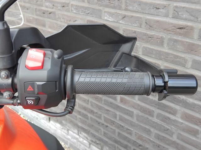 suzuki - v-strom-1050-xta