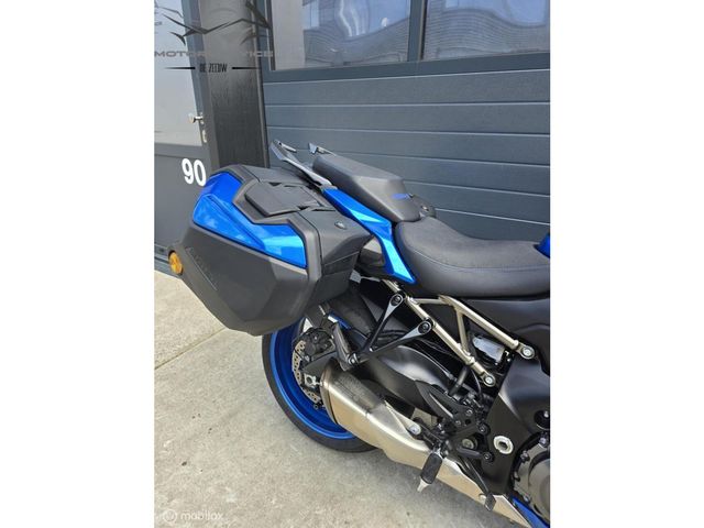 suzuki - gsx-s-1000-gt