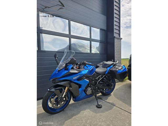 suzuki - gsx-s-1000-gt