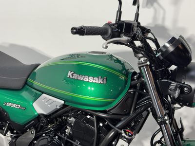 KAWASAKI Z650RS – foto 3