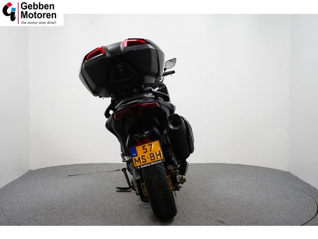 yamaha - tmax-tech-max