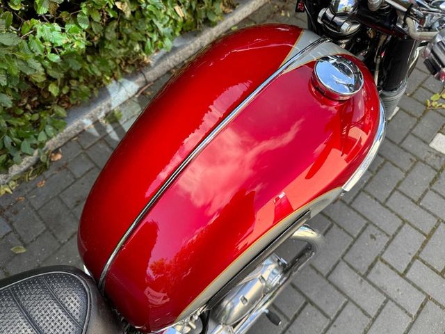 triumph - bonneville